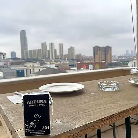 Artura Hotel