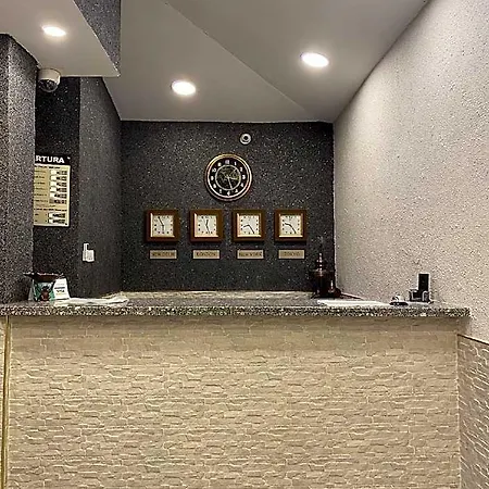 Hotel Artura